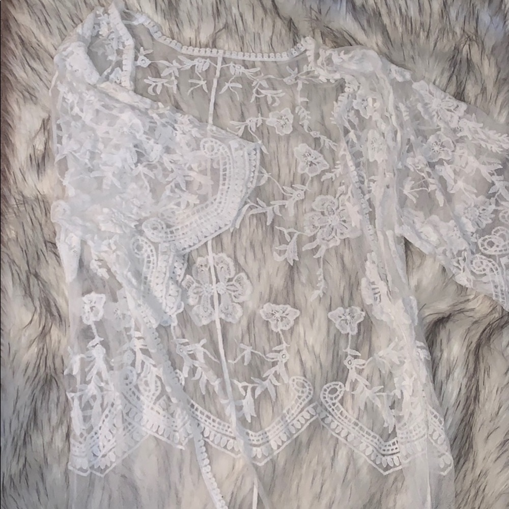 Lace kimono